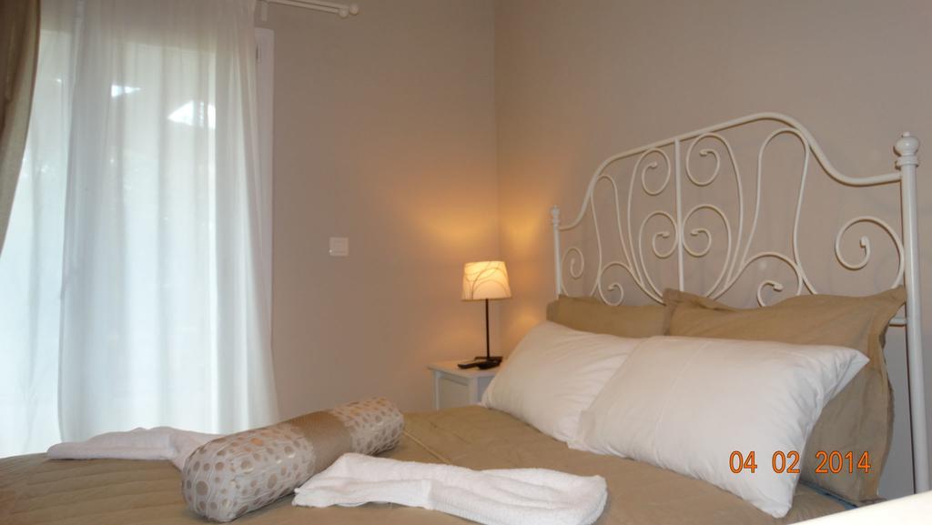 Smaragdi Studios Pefkari Quarto foto