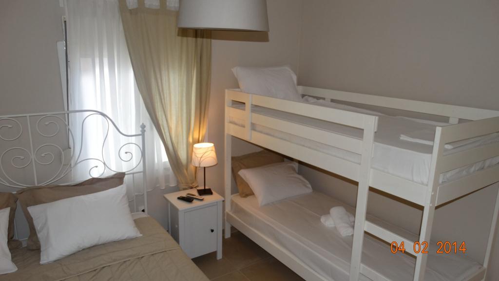 Smaragdi Studios Pefkari Quarto foto